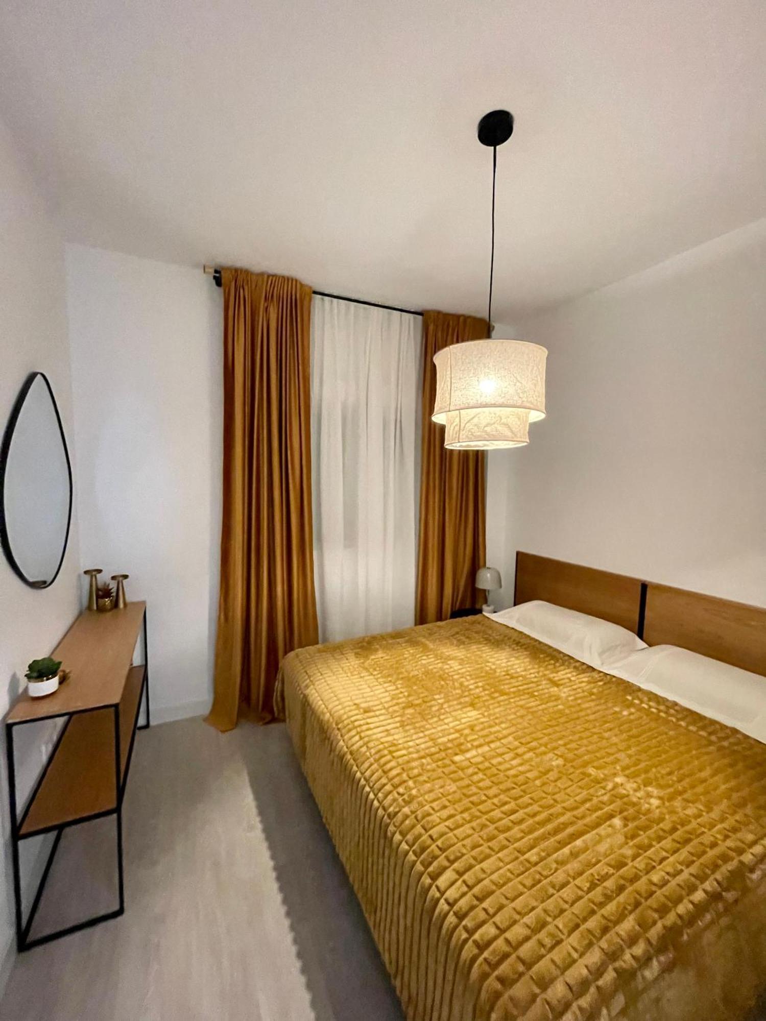 Historical Centre! Private Terrace & Gym-Near Public Parking Apartment Malaga Ngoại thất bức ảnh